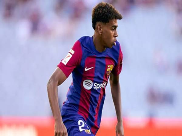 Bóng đá chiều 21/8: Lamine Yamal được Barca trình làng